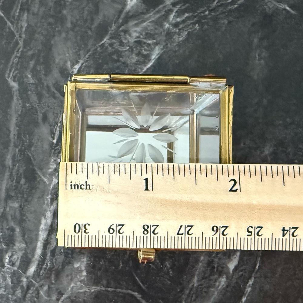 Glass Jewelry Box with Etched Flower on Lid and Mirror Bottom - Picture 5 of 14